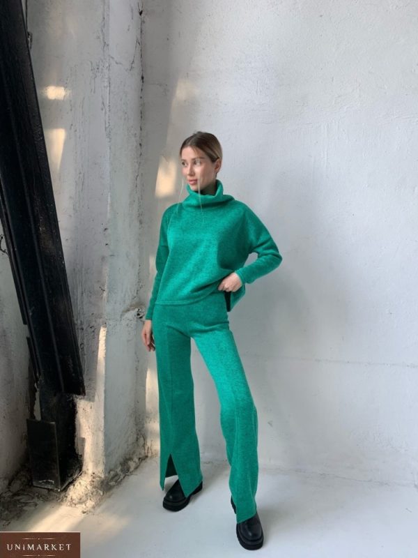 Купити зелений жіночий теплий костюм із розрізами (розмір 42-52) недорого
