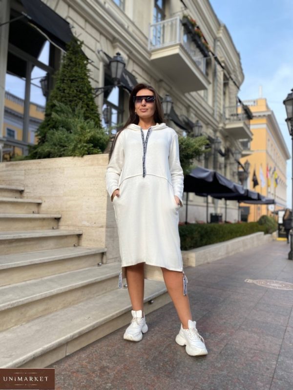 Купити біле жіноче спортивне плаття з капюшоном (розмір 46-56) в інтернеті
