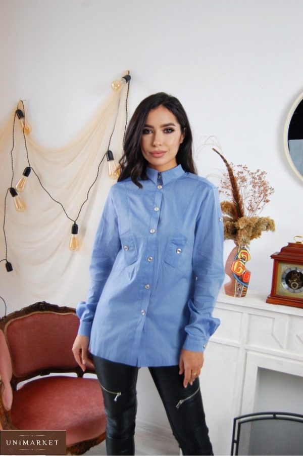 Купить онлайн голубую рубашку со смещенными карманами (размер 42-56) для женщин