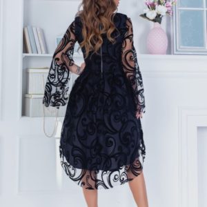 Купити по знижці чорна коктейльна сукня з вензелями (розмір 42-48) для жінок