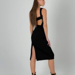 Приобрести женское трикотажное платье с утяжкой онлайн черного цвета