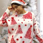 Купити дешево жіночий светр з принтом ялинки на новий рік