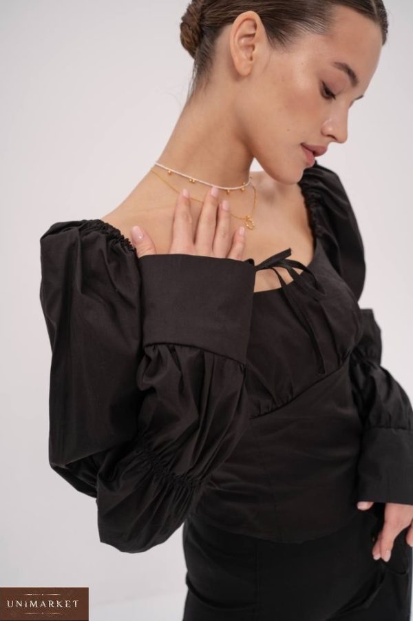 Купити чорну блузу з об'ємними рукавами для жінок онлайн