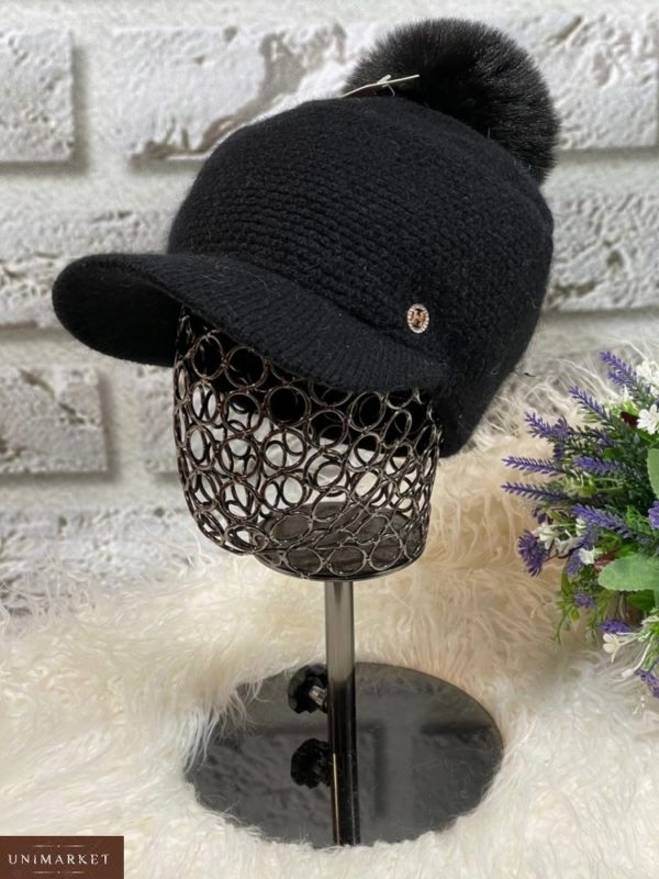 Замовити недорого чорну шапку з козирком для жінок