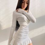 Заказать в Украине белое трикотажное платье с декольте (размер 42-48) для женщин