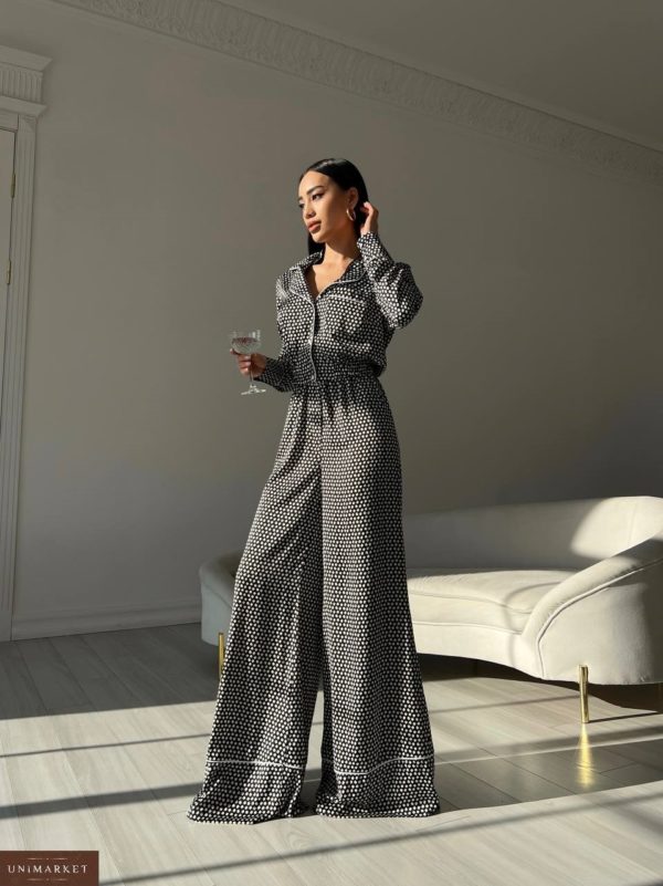 Заказать онлайн женский черно-белый Принтованный костюм в пижамном стиле в интернете
