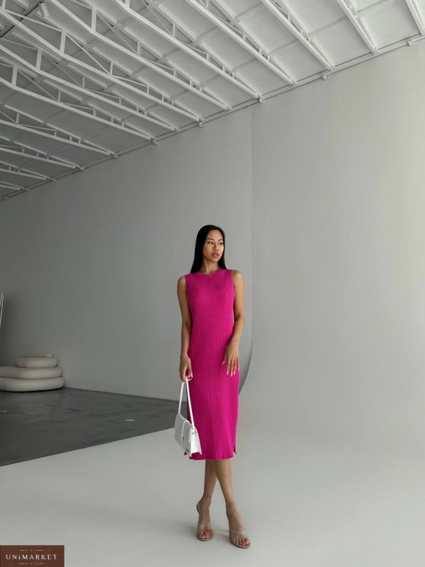 Заказать малинового цвета Бесшовное трикотажное платье (размер 40-48) в интернете для женщин