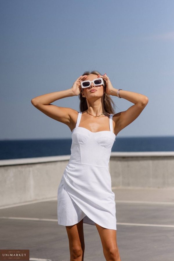 Заказать онлайн белое Платье мини на запах из льна для женщин