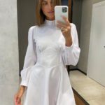 Заказать белое женское Платье из костюмки с длинным рукавом в Украине по скидке