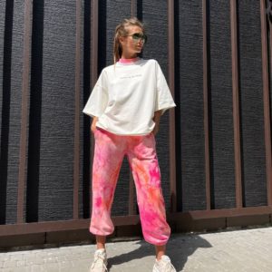 Купити рожевий Костюм: джогери+футболка онлайн для жінок