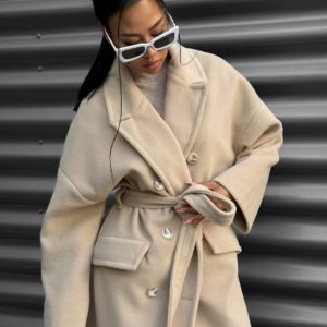 Купить бежевое женское Пальто демисезонное с поясом онлайн