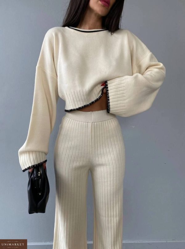 Приобрести в интернет-магазине бежевый Костюм с брюками-кюлотами для женщин
