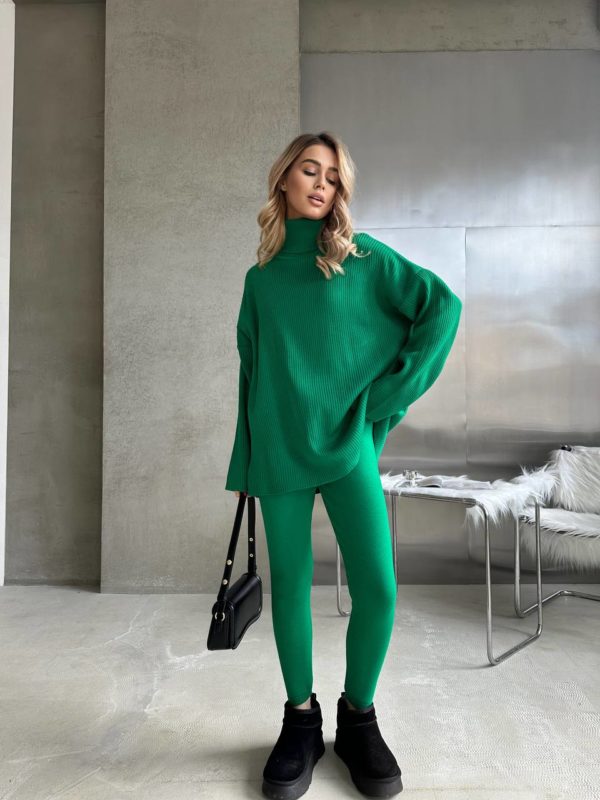Купить женский вязанный костюм хорошего качества зеленый в Украине