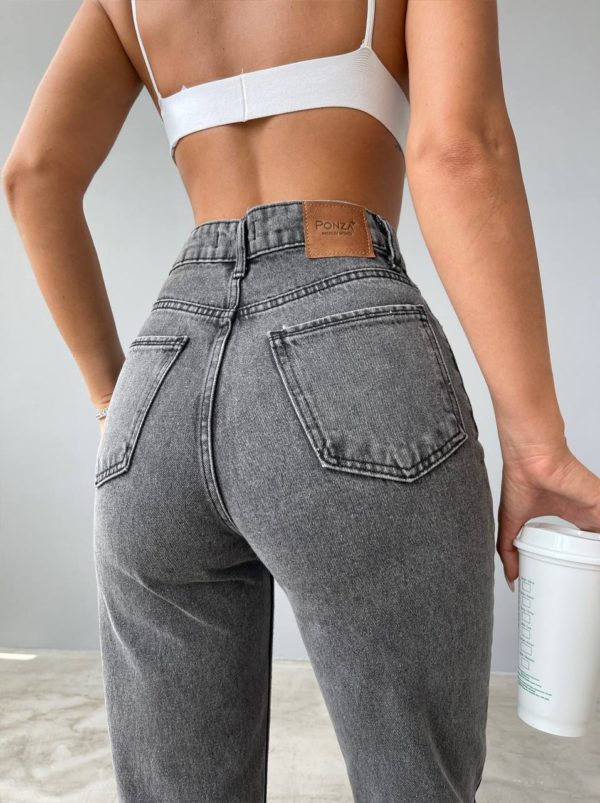 Приобрести джинсы мом для женщин недорого в Украине