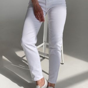 Купить недорого светлые белые джинсы мом в Украине