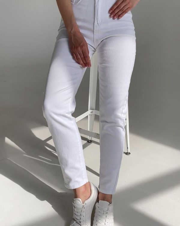 Купить недорого светлые белые джинсы мом в Украине