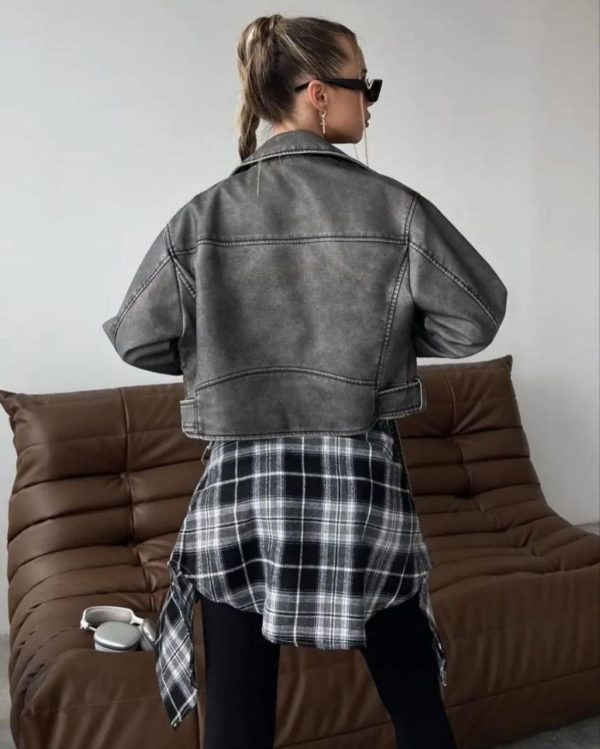 Заказать купить приобрести женскую куртку из экокожи серого цвета по хорошей недорогой цене в стиле винтаж в Украине хорошего качества