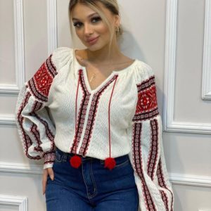 Купить женскую вышиванку хорошего ткачества по оптимальной цене недорогую светлую удлиненную в Украине